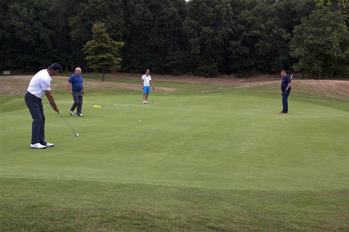 Herenochtend golf in uden